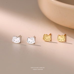 <span class=keywords><strong>Orecchini</strong></span> a Perno Hello Kitty in <span class=keywords><strong>Argento</strong></span> S999, Design <span class=keywords><strong>Mini</strong></span> Gatto Carino, Regalo Trendy per Feste, Tono Oro e <span class=keywords><strong>Argento</strong></span> per Donne, Vendita all'Ingrosso - Product Image 1