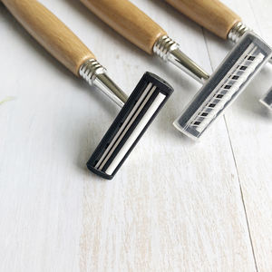 <span class=keywords><strong>Cuchillas</strong></span> <span class=keywords><strong>de</strong></span> Repuesto Desechables <span class=keywords><strong>de</strong></span> Triple Filo, Maquinilla <span class=keywords><strong>de</strong></span> <span class=keywords><strong>Afeitar</strong></span> Facial <span class=keywords><strong>de</strong></span> Bambú Ecológica con <span class=keywords><strong>Cuchillas</strong></span> Reemplazables para Hombres, Uso <span class=keywords><strong>en</strong></span> Viajes - Product Image 5