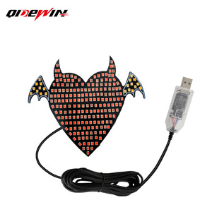 QIDEWIN Lumière LED en forme de cœur pour fenêtre de voiture, lumière décorative universelle adhésive pour personnalisation et mise à niveau - Product Image 1