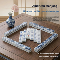 Vente en gros d'usine : Ensemble de Mahjong en porcelaine bleue et blanche de style chinois, tuiles de Mahjong portables pour la collection, les loisirs en famille et les cadeaux
