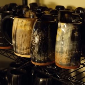 Cuerno Vikingo para Beber, Pulido, Natural, de Cuerno de Búfalo, Religioso, Hecho a Medida, Todos los Tamaños, Ecológico, Apto para Alimentos - Product Image 1