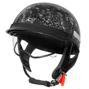 Casque en fibre de carbone au style vintage avec finition forgée - Visière solaire intégrée rabattable et fixation rapide, garantie de 12 mois - Product Image 5