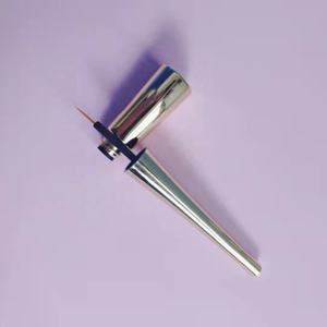 4.5ml Wadah Kosmetik Plastik Kosong Kustom Bentuk Bulat Ramping Tabung Eyeliner Transparan Lapisan Emas Kemasan Dengan Aplikator - Product Image 6