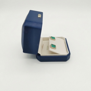 Caja de Alta Gama para Pendientes, Caja de Regalo de Joyería Rígida con Tapa Abatible Personalizada, Inserto de Microfibra, Logotipo Impreso en Serigrafía, Suministro Directo de Fábrica - Product Image 6