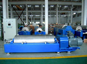 Zengxiang <span class=keywords><strong>Centrifuge</strong></span> 10-40L/H Capaciteit 22000W Vermogen 440V Spanning 2800 RPM Instelbare snelheid Lage onderhoudskosten - Product Image 5