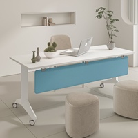 Table de conférence pliable rapide OMNI avec structure en acier moderne, roulettes à pliage rapide et conception modulaire pour la formation