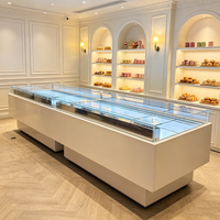 Réfrigérateur à pâtisserie en acier galvanisé sur mesure OEM, à refroidissement par air, pour supermarché, boulangerie, pâtisserie, desserts, vente au détail