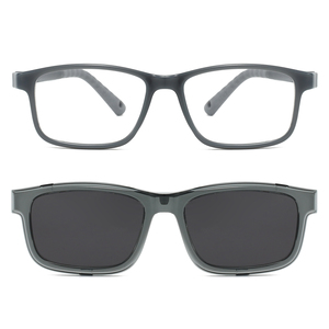 2025 TR90 <span class=keywords><strong>Gafas</strong></span> <span class=keywords><strong>de</strong></span> <span class=keywords><strong>sol</strong></span> deportivas Juego <span class=keywords><strong>de</strong></span> <span class=keywords><strong>gafas</strong></span> Clip polarizador cuadrado <span class=keywords><strong>Gafas</strong></span> <span class=keywords><strong>de</strong></span> <span class=keywords><strong>Sol</strong></span> para niños Montura <span class=keywords><strong>de</strong></span> <span class=keywords><strong>gafas</strong></span> para niños y niñas - Product Image 5