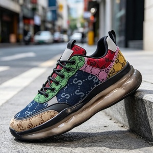 Chaussures unisexes tendance pour hommes et femmes – Qualité supérieure, design élégant, décontractées, sportives, respirantes, robustes, pour le quotidien - Product Image 1