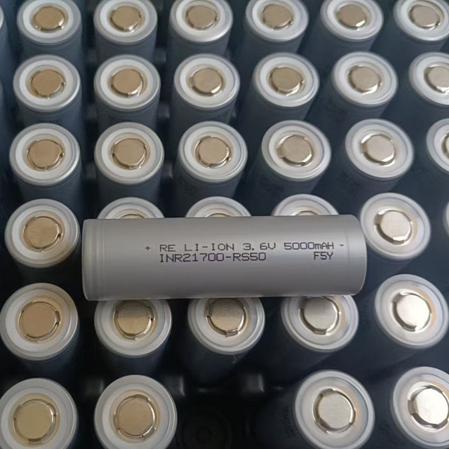 Grade a Reliance Original INR21700 RS50 70A Discharge High-Rate Cylindrical Lithium-Ion Rechargeable Battery Low Internal