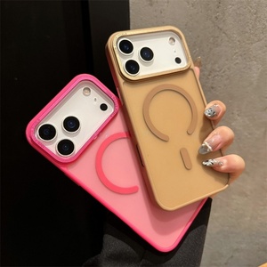 Protector de Lente de Cámara, Funda Magnética Esmerilada para iPhone 12 13 14 15 16 17 Pro Air, Funda Magnética Translúcida Mate - Product Image 2