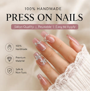 <span class=keywords><strong>Uñas</strong></span> Postizas Pintadas a Mano <span class=keywords><strong>con</strong></span> Degradado <span class=keywords><strong>Rosa</strong></span> Nude y Flores, 100% Hechas a Mano <span class=keywords><strong>con</strong></span> Brillo - Product Image 4