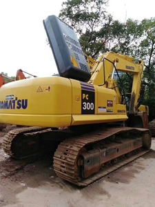 Oferta Especial: Excavadora de Cadenas Pesada Komatsu PC300 de 30 Toneladas, Usada, Original de Japón, con Pocas Horas de Uso, para Minería, Movimiento de Tierras y Construcción de Carreteras - Product Image 2