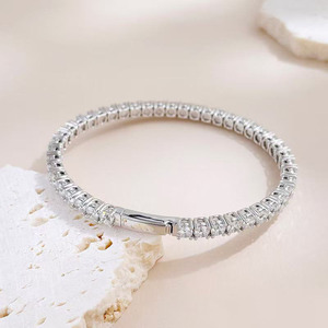 Bracelet de luxe pour femme en or blanc 18 carats serti de diamants de laboratoire, collection Fashion Channel, vente en gros - Product Image 3