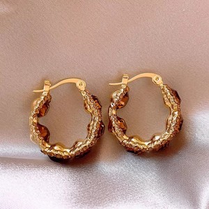 Boucles d'oreilles créoles en cuivre électroplaqué cristal marron caramel pour femme, luxe léger, haut de gamme, audacieuses, A2707 Or Automne/Hiver - Product Image 4