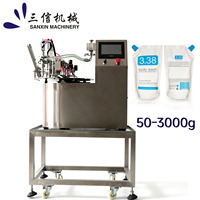 Machine compacte de remplissage et de bouchage de sachets à bec verseur simple pour petite usine