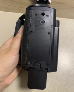 กล้องมือสอง FDR-AX30 ซูม 20 เท่า จัดส่งรวดเร็ว กล้องบันทึกภาพความละเอียดสูงสำหรับใช้ในบ้าน กล้องดิจิตอล 4K CMOS - Product Image 4