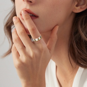 Bague en cuivre Junhong, design ouvert simple et tendance, plaqué or rose, matériau principal en cuivre pur, idéale pour un cadeau, naturelle - Product Image 2