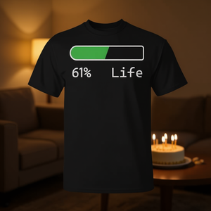 T-shirt con percentuale di età, regalo di compleanno per 61 anni, per uomini e donne - Product Image 3