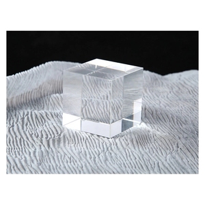 Fabrik Großhandel maßge schneiderte hochwertige Souvenir Geschenk Oberfläche Gravur Rechteck <span class=keywords><strong>3D</strong></span> <span class=keywords><strong>Laser</strong></span> Blank Kristall würfel - Product Image 2