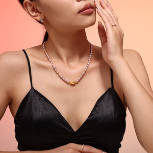 Joyería fina, collar de cuentas de perlas de agua dulce de lujo, collar de gargantilla de cuentas con colgante de oro de 18 quilates para mujer
