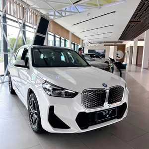 سيارة بي إم دبليو IX1 2026 X Drive 30L M <span class=keywords><strong>Sport</strong></span> مع حزمة الإصدار الليلي الكهربائية - Product Image 1