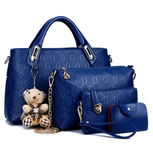 Vendita all'Ingrosso di Borse da Donna Popolari 2025, Nuovo Stile alla Moda e Casual, Set di Quattro Pezzi con Orsetto, Borsa Madre-Figlia, Borsa a Tracolla - Product Image 1
