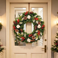 Couronne de Noël floquée en pin mélangé, classique et élégante, pour porte d'entrée et fêtes - Prix de gros