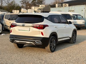 2021 WHITE Korean Brand Car Seltos Auto Diesel SUV Front Ventilated Seats Navigation <b>Camera</b> LDWS <b>Heated</b> Seats Rear USB Ports - Product Image 2