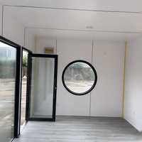 Nouvelle conception personnalisable de maison capsule Apple préfabriquée et mobile avec terrasse, cabine de chambre à coucher, villa préfabriquée