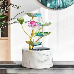 Fontaine d'eau de bureau minimaliste en métal éclairée, design rond, pour la décoration de bureau et de maison, cadeau - Product Image 3