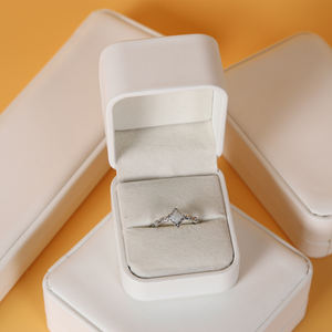 Boîte à bijoux en velours décorative SIFOO en gros, étui à collier, boîte à bagues <span class=keywords><strong>de</strong></span> mariage, boîte à bijoux artisanale en cuir PU blanc - Product Image 6