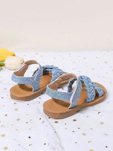 Sandales d'été en jean style princesse à bout ouvert pour filles et enfants – Vente en gros - Product Image 5