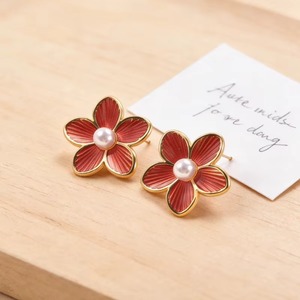 Nouvelle Arrivée Boucles d'Oreilles Fleur à 5 Pétales Multicolores en Acier Inoxydable Plaqué Or 18K Style Français Floral pour Usage Quotidien - Product Image 1