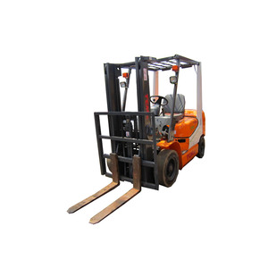 Lage Prijs Verkoop Gebruikt <span class=keywords><strong>Tcm</strong></span> 30 3 Ton Dieselmotor Heftruck 3-6Meter Japan Origin 1 Jaar Garantie Gebruikt 35 50 70 80 100 <span class=keywords><strong>150</strong></span> Op Voorraad - Product Image 1