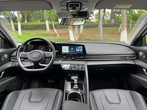Venta caliente coche usado sedán hyun-dai ELANTRA 2022 modelo 1.5L CVT LUX edición digna vehículos <span class=keywords><strong>de</strong></span> pasajeros <span class=keywords><strong>de</strong></span> alta calidad - Product Image 3