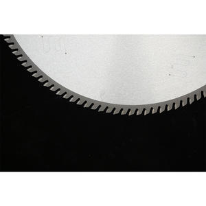 Lames de <span class=keywords><strong>scie</strong></span> à <span class=keywords><strong>disque</strong></span> en aluminium KWS TCT <span class=keywords><strong>pour</strong></span> le traitement des cadres de portes et de fenêtres en aluminium - Product Image 4