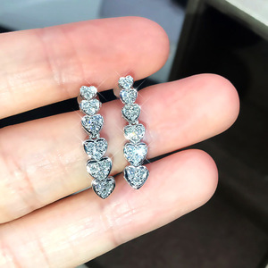 Orecchini Pendenti a Doppio Cuore in Cristallo per Donne, Accessori Eleganti e Minimalisti per Uso Quotidiano e Feste - Product Image 2