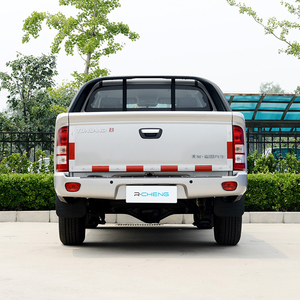 Véhicule d'ambulance FOTON Tunland <span class=keywords><strong>4x4</strong></span> neuf, diesel, avec benne de <span class=keywords><strong>pick</strong></span>-<span class=keywords><strong>up</strong></span>, équipement médical mobile de surveillance à vendre - Product Image 5