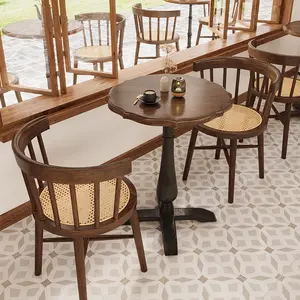 Винтажный кофейный магазин плоский стол и стул набор мебели из массива дерева стул для ресторана