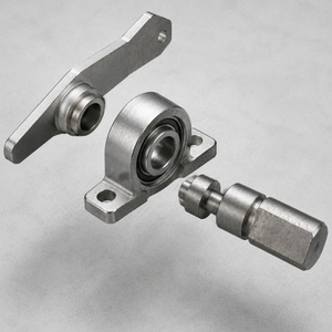Perno de pivote mecánico de acero al carbono personalizado y fiable, y eje escalonado para un movimiento rotatorio suave - Product Image 4