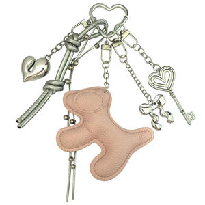 Llaveros de Cobre con Diseño de Muñeca de la Serie Miu, Accesorios para Bolsos de Perro, Bolsas Escolares, Colgantes Pequeños y Seguros, Sensación de Alta Gama, Venta al por Mayor - Product Image 5