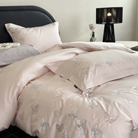 Ensemble de couette 4 pièces de qualité luxe léger en coton 100% à fibres longues |   Housse de couette brodée et drap plat |   Toutes saisons