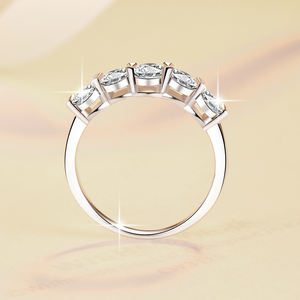 Anillos de Media Eternidad de Plata de Ley S925 con Moissanita Ovalada de 0.5 Ct*5, Joyería Fina a Precio de Mayoreo para Mujer, Novia, Boda - Product Image 4