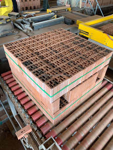 Robot de pose de carreaux muraux automatique de haute qualité, machine de construction, empileur de briques et de blocs pour usine, empileur à griffes NJBM - Product Image 1