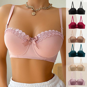 Reggiseno <span class=keywords><strong>con</strong></span> Farfalle Ricamate, <span class=keywords><strong>con</strong></span> <span class=keywords><strong>Ferretto</strong></span>, Antiscivolo, Alla Moda, Sexy, per Seno Grande, Effetto Contenitivo - Product Image 1