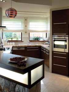 Armoire de cuisine et de salle à manger en bois de chêne haut de gamme, armoire à thé et à eau en bois massif pour la maison, avec couleur et taille personnalisables, armoires de cuisine - Product Image 4