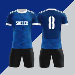 Футбольная форма из полиэстера - Product Image 6