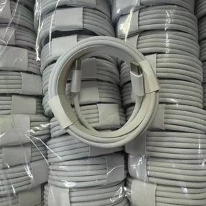 Câble de données double type-c tressé à chargement rapide pour <span class=keywords><strong>Apple</strong></span> 15 Mac 240 WMac2 Écouteurs à gaine en nylon compatibles avec les appareils <span class=keywords><strong>Apple</strong></span> - Product Image 4