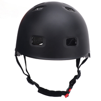 CE EN 1078 CPSC certifié noir casques de vélo pour adultes enfants pour la planche à roulettes cyclisme patinage à roulettes plastique équitation boxe